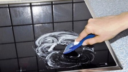 Glass ceramic scraper: types, how to choose it?