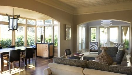 Arches in the hall: types and finishes