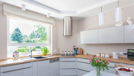 White kitchen sets: types, combinations and choices in the interior