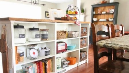 Shelves for the kitchen: types and choices