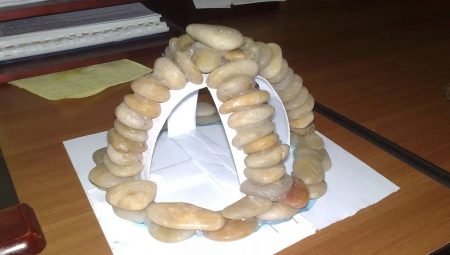 Aquarium mainsail: selection and manufacturing methods