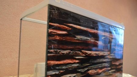 How to glue the background to the aquarium?