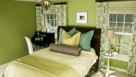 Features of the interior decoration of the bedroom in pistachio color