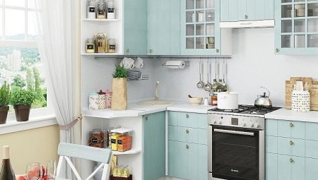 Layout and corner kitchen projects