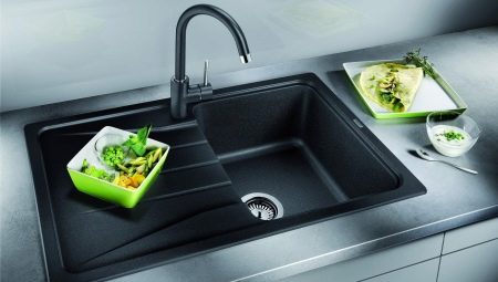 Sinks for the kitchen: varieties, selection and care of the sink