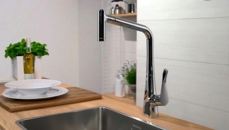 Faucets dapur: jenis, saiz dan pilihan