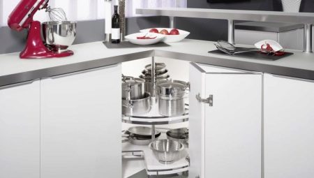 Corner kitchen cabinets: varieties, choices and examples