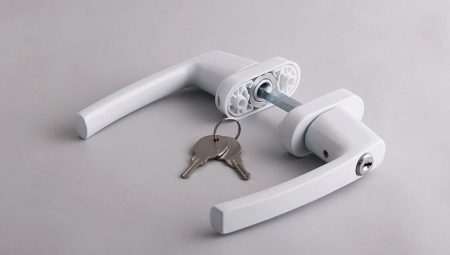 Balcony Handles: Variety Overview and Design Options