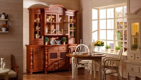 Buffets for the living room: varieties and tips for choosing