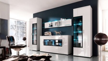 Glossy living room furniture: design options and selection tips