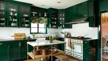 Emerald Kitchens: a selection of headsets and interior examples