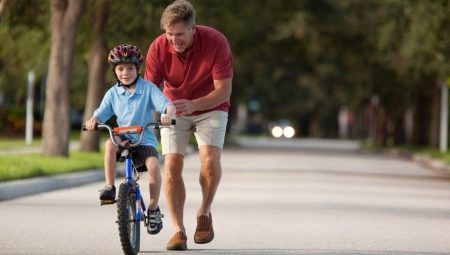 How to teach a child to ride a bike?