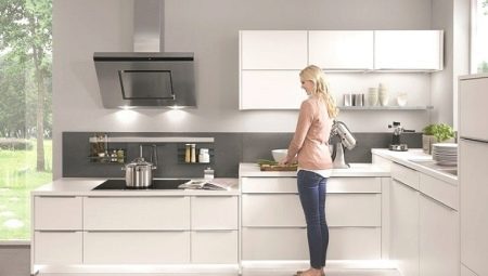 How tall can kitchen units be?