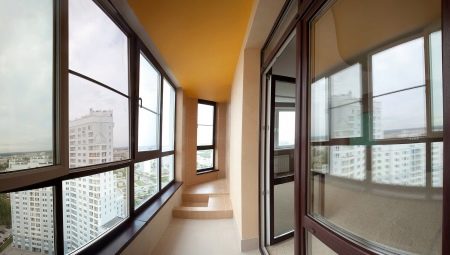 Glazing of a loggia of 6 meters: features, options, recommendations