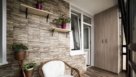 Loggia decoration: varieties and recommendations of specialists