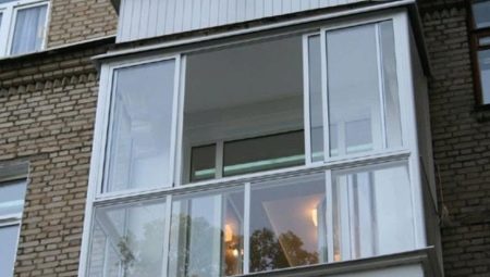 Sliding windows to the balcony: varieties, tips for choosing, installing and maintaining