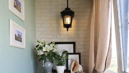 The subtleties of organizing lighting on the balcony and loggia
