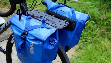 Trunk bicycle bags: varieties, pros and cons, selection recommendations