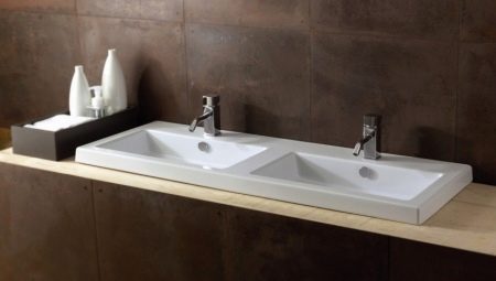 Built-in sinks in the bathroom