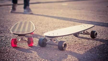 How is a skate different from a cruiser?