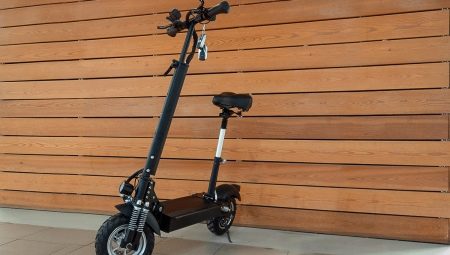 Electric scooters with a seat: a variety of models and selection recommendations