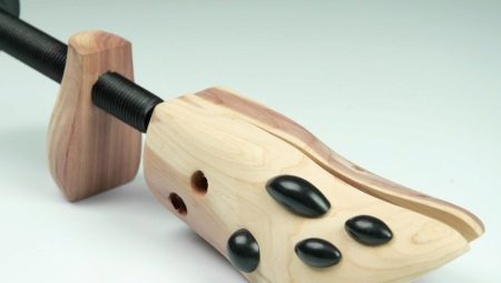 Mechanical stretchers for shoes: what are and how to use?