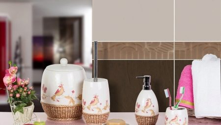 Sets for a bathroom: what is included and how to choose?