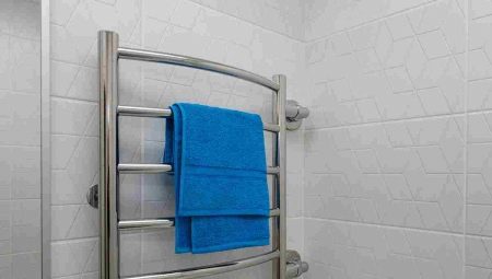 Towel racks for the bathroom: features, varieties, selection rules