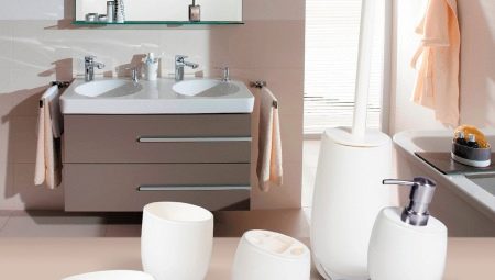 Choosing bathroom accessories