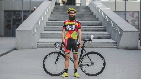 คุ้มครองนักปั่นจักรยาน: เกิดอะไรขึ้นและจะเลือกอย่างไร?