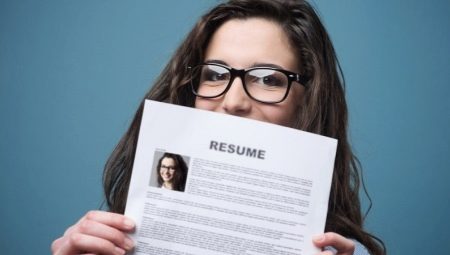 What is a resume and how does it happen?