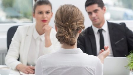 How to behave in an interview?