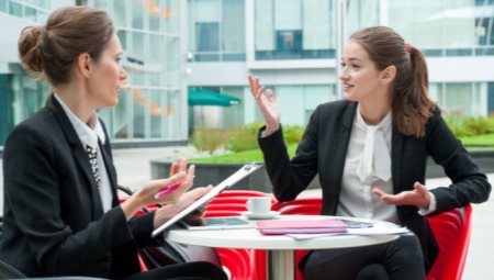 How to sell goods at an interview?