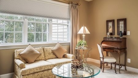 How to place a sofa by the window?