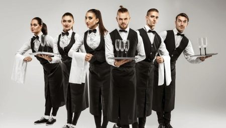 How to make a resume of a waiter?