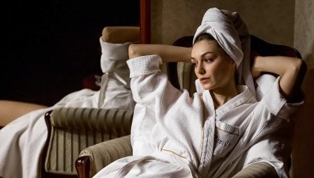 How to dry hair without a hair dryer?