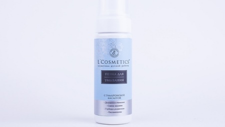 Foams for washing with acids: features and varieties