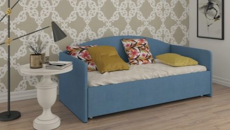 We select an ottoman for a teenager