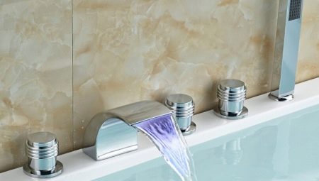 Faucets on board the bath: what are and how to choose?
