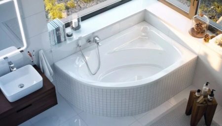 Trieu un bany de cantonada de 150 cm de llarg