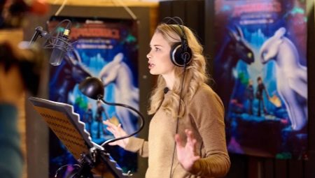 Dubbing actors: who is it and how to become?