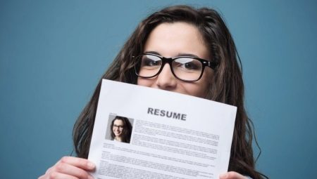 What to write in the resume section About me?