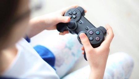 Game programmer: description, pros and cons, training