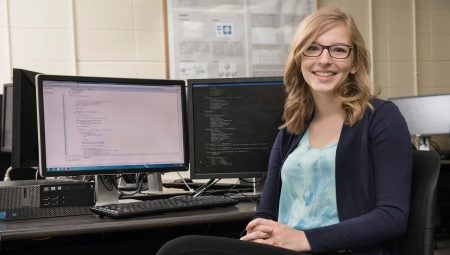 Programmer: who is this and how to become one?