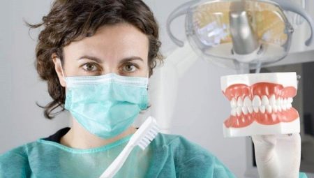 Dental Hygienist: Description and Responsibilities