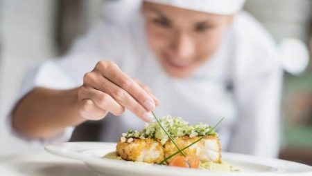 Ship chef: characteristics, responsibilities, pros and cons