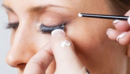 How can I replace glue for false eyelashes?