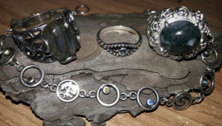 El plata es torna negre: raons i mètodes de neteja