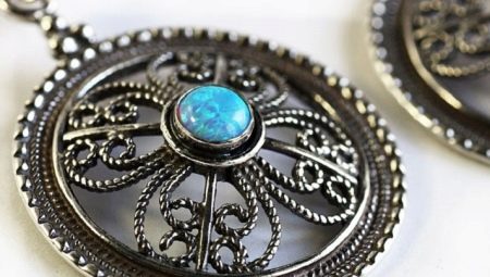 Silvering: Features and Technique