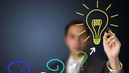 Deductive Thinking: Features and Development